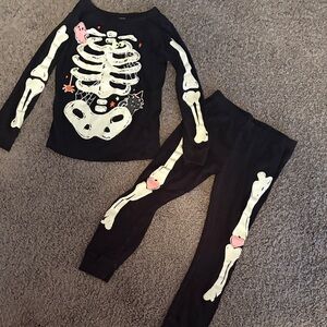 Girls glow in the dark Halloween pajamas